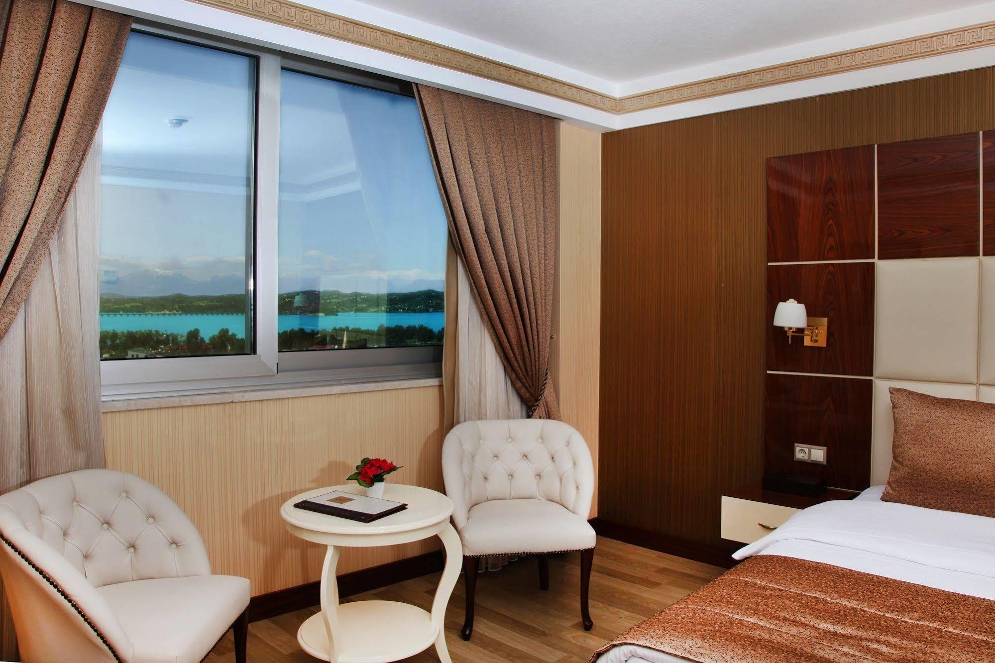 Cukurova Erten Hotel Adana Bagian luar foto